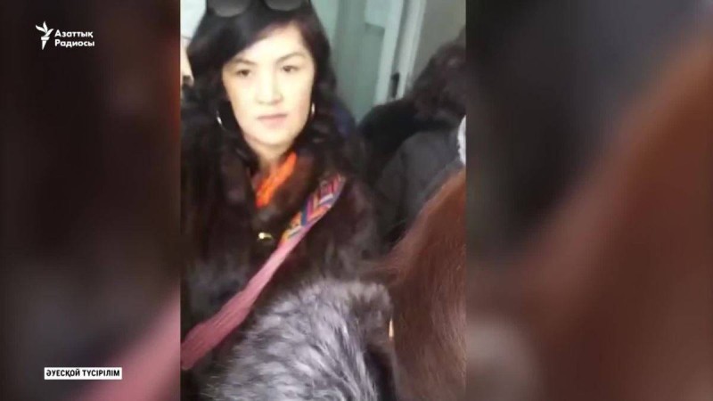 "Әкімдікте ашылған цехте" Азаттыққа шабуылдаған әйел істейді