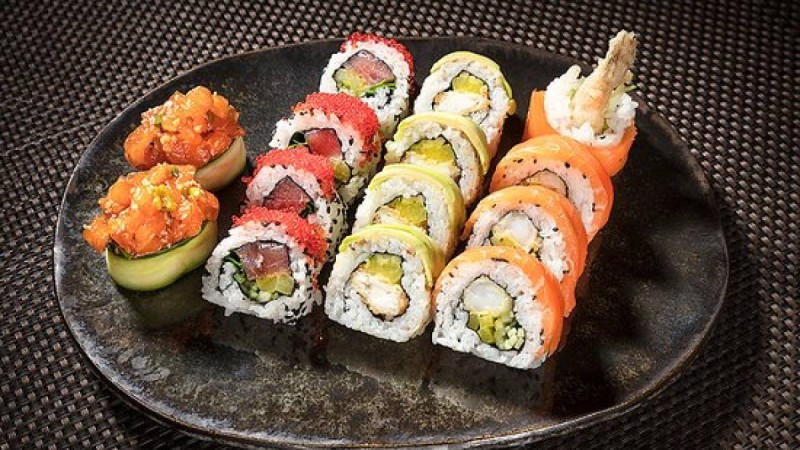 Бес жасар қыз суши жеп қайтыс болды