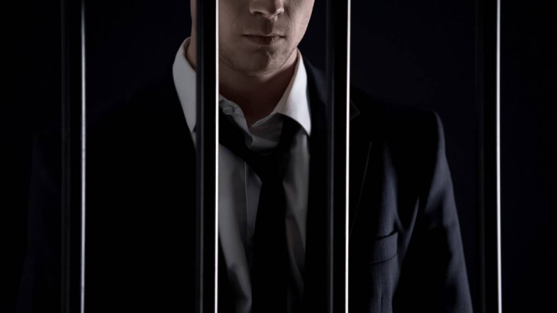 Алматыда парамен ұсталған экология шенеуніктері 265 млн теңге айыппұл төлейді