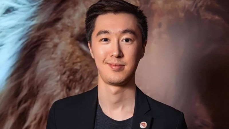 Ауылдан шыққан қарапайым жігіт Голливудқа қалай жеткенін айтты