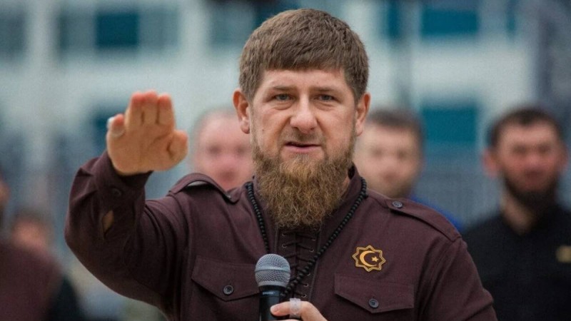 Рамзан Қадыров Зеленскийге сенбеуге шақырды