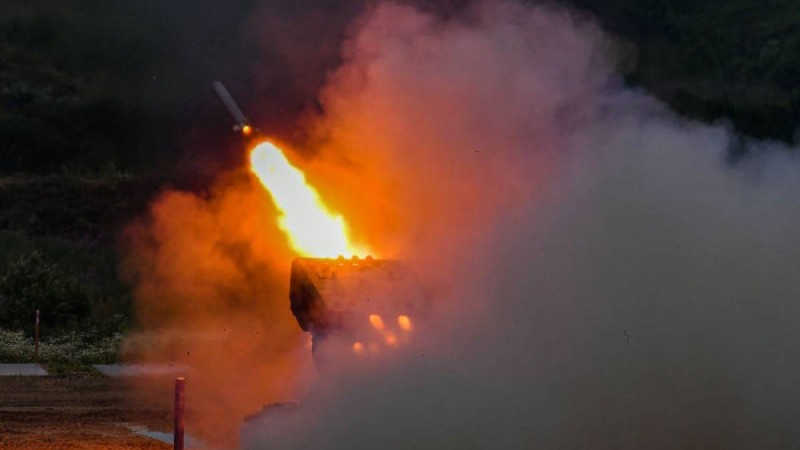 АҚШ-тың Ирактағы тағы бір әскери базасы атқыланды