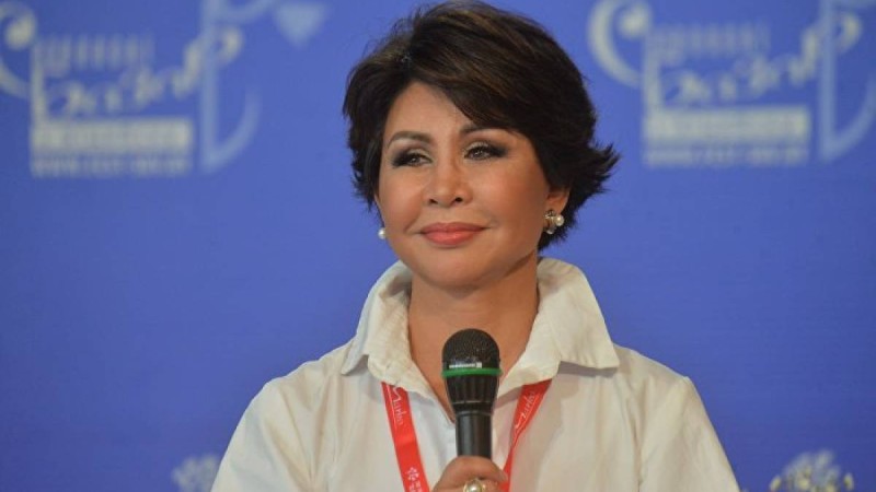 Роза Рымбаева: өмірбаяны, әндері, отбасы, руы, сұхбаты