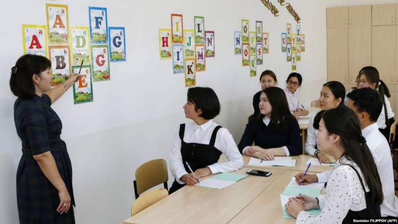 Мұғалімдер "пайдасыз" кәсіподаққа жарна төлеуді қаламайды