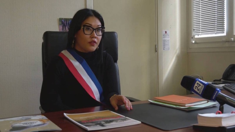 Көз-жасыма ерік бердім: Францияда қала мэрі болған қазақ қызы туралы жаңа ақпарат тарады