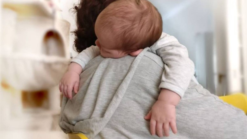 Министр декретте отырғандар 42 500 теңге ала ма деген сауалға жауап берді