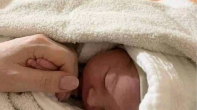 Киев метросында нәресте дүниеге келді