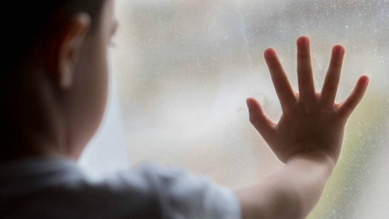 Алматыда екі жастағы бала терезден құлап кетті - Қазақстан жаңалықтары