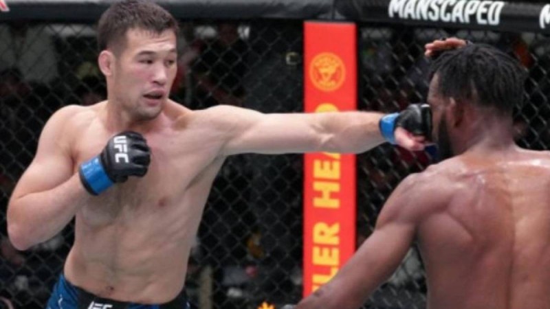 Шавкат Рахмоновты қазақстандықтар ерекше құрметпен қарсы алды (видео)