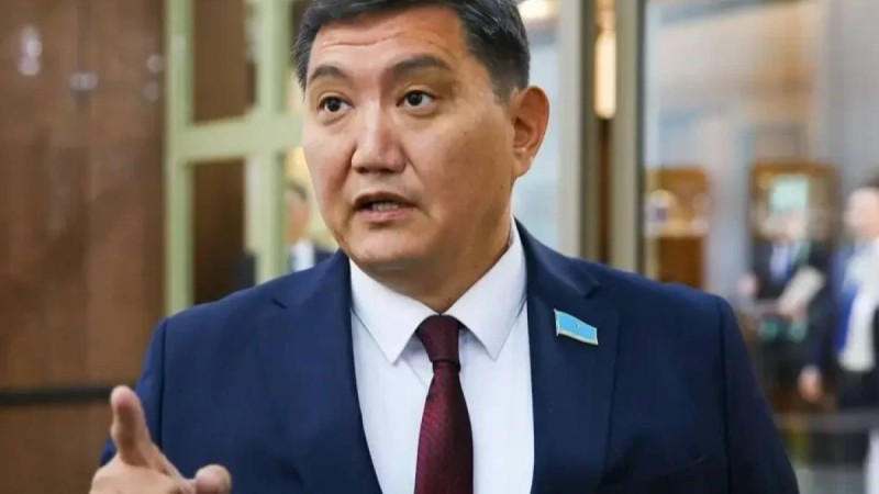 Бақытжан Базарбек: Банктер 10 млн гектар жердің құпиясын мемлекетке ашпай отыр