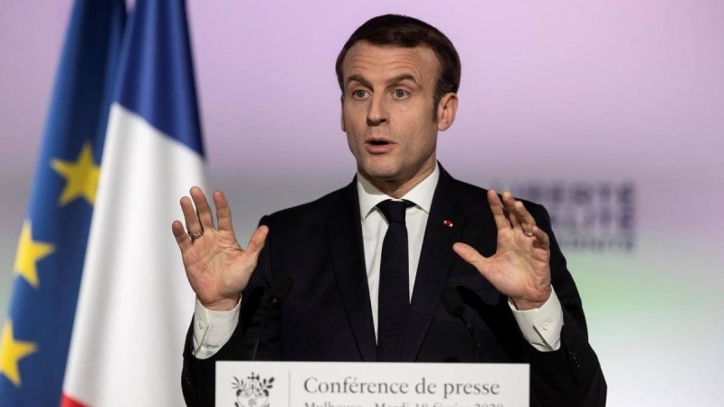 Макрон мұсылман лидерлеріне исламизмге қарсы тұруға 15 тәулік уақыт берді