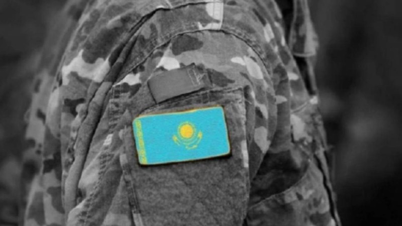 Ұлттық ұлан сарбаздары анонимді сауалнамада оларға құрты бар балық беретінін жазған