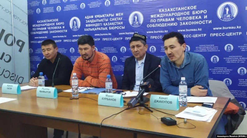 Тәуелсіздік күні ұсталған белсенділер заңсыз сотталғандарын айтады