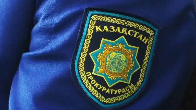 Павлодарда прокуратура қызметкері алаяқтық жасады деген күдікке ілінді