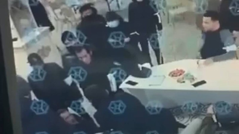 Дикий Арман тапаншамен кімді қорқытты? (ВИДЕО)