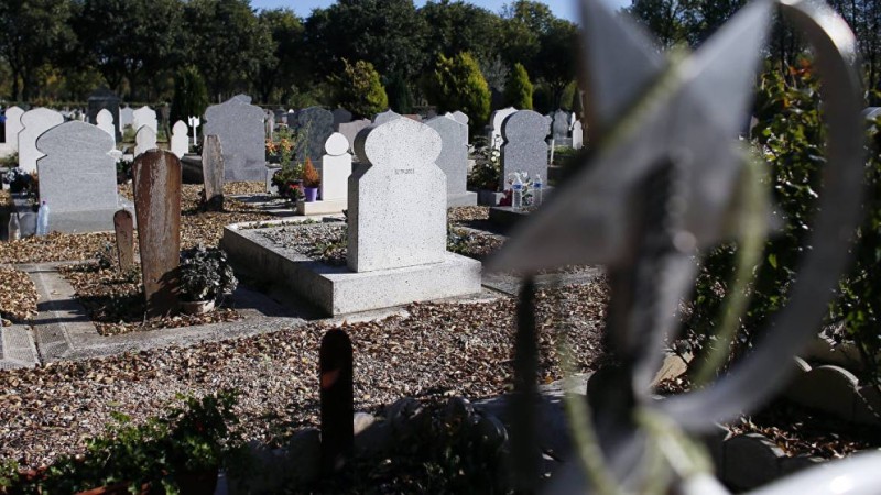 Қызметтер қымбаттаған: Ақтөбеліктер жақындарын жерлеу үшін несие алуға мәжбүр