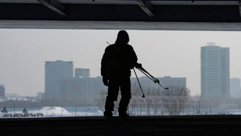 жас жігіт тауда көз жұмды