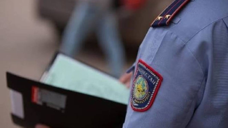 Атырауда үш жасар қыздың үстінен полицияға арыз түсті