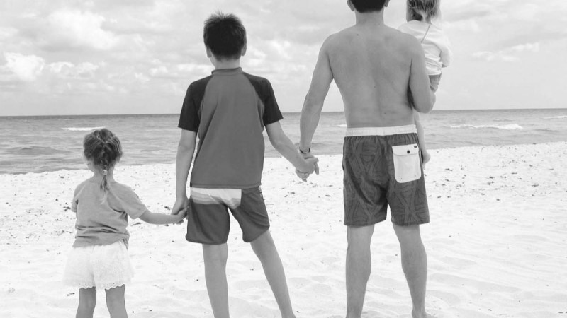 Геннадий Головкин балаларының суретін жариялап, жанкүйерлерінің жүрегін елжіретті