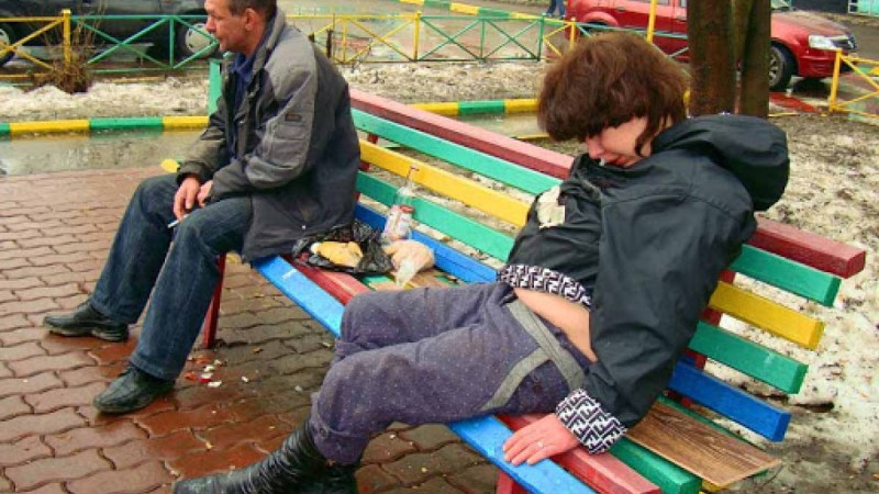 Ресейде пандемияда алкоголизм бұрын-соңды болмаған мөлшерге жетті