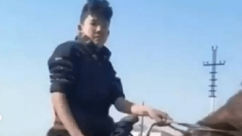 Түркістан облысында 8 сынып оқушысы суға батқан 3 жасар бүлдіршінді құтқарып қалды (видео)