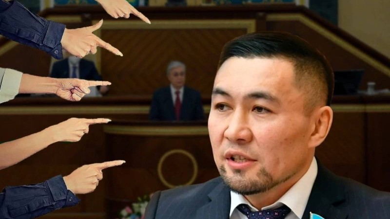 "Мамасының баласы", "Поле Чудес": Мәжілісте анасын құттықтаған Ардақ Назаров қазақстандықтардың күлкісіне қалды