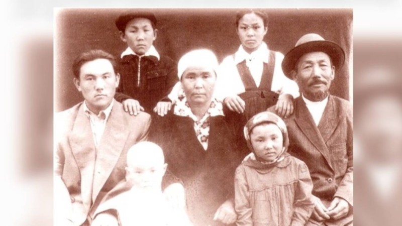 Елбасының атасы Назарбай туралы 1910 жылғы құжат табылды