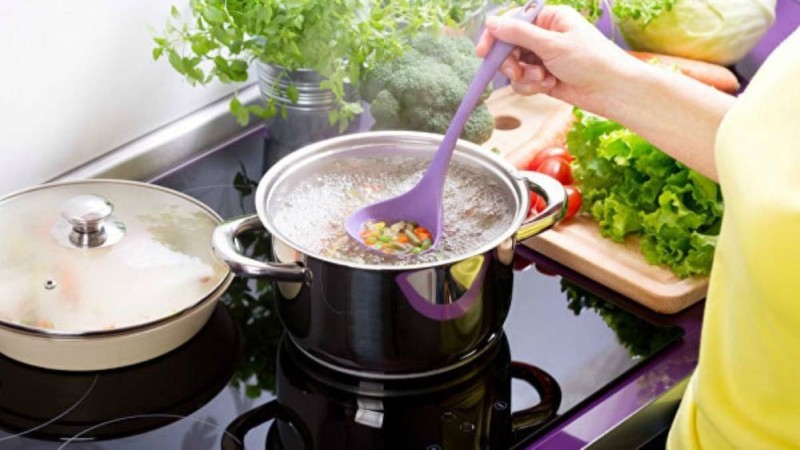 Ресей үй шаруасындағы әйелдерге жалақы төлемек: Қазақстандық әйелдерге айлық төленуі мүмкін бе? - Қазақстан жаңалықтары