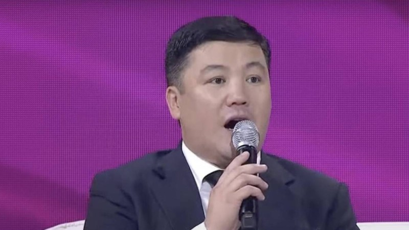 “Тұрсынбек жылына миллиардтарды игереді” - Атақты әзілкеш ауыр сынға ілікті