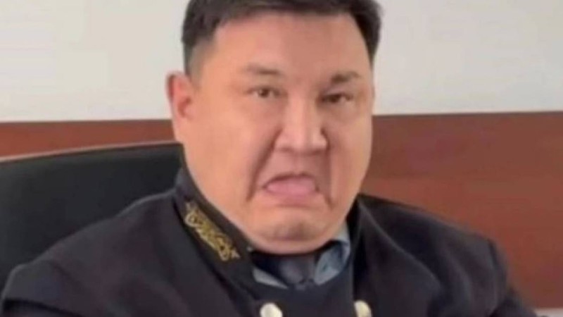 «Тілін шығарған» судья ісі Жоғарғы сот кеңесіне жолданды