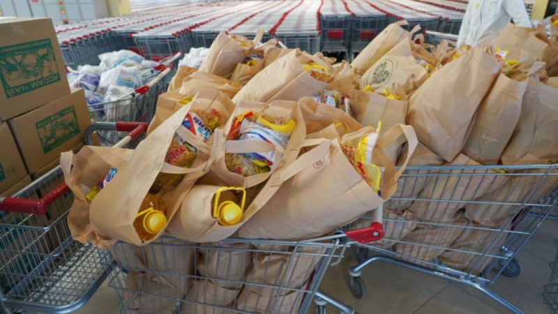 Тоқаев 800 мыңнан астам қазақстандыққа тегін азық-түлік берілетінін айтты