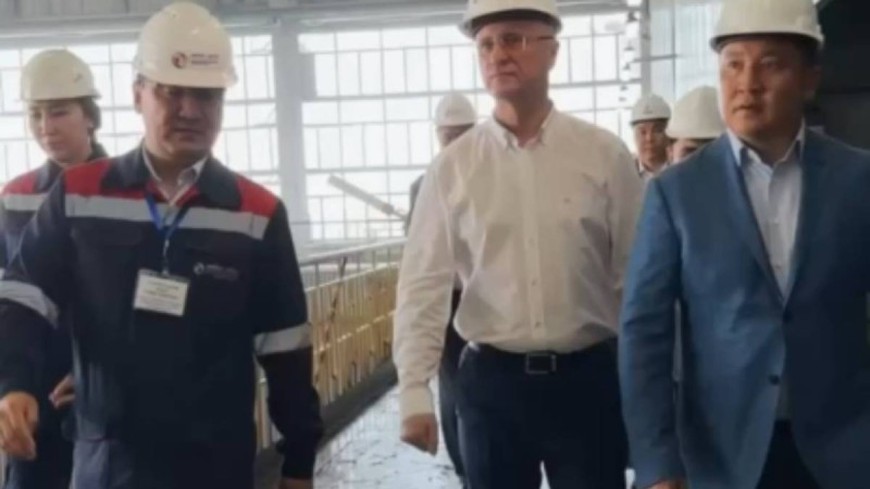 Екібастұзға жұмыс сапары барысында Роман Склярға жылу беру маусымына дайындық туралы баяндалды