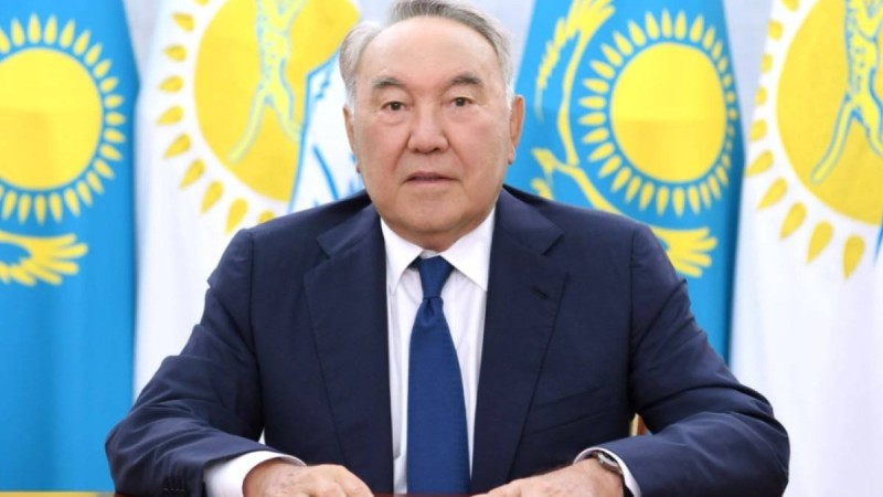 Назарбаев 8 миллиард доллар активті қалай басқарады – БАҚ