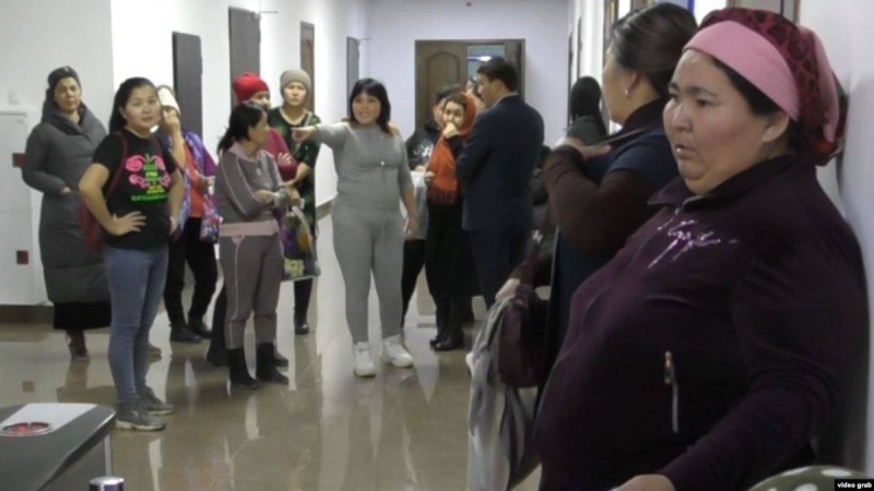 Қызылордада бір топ әйел АӘК төлеудің жаңа шартына қарсы шықты