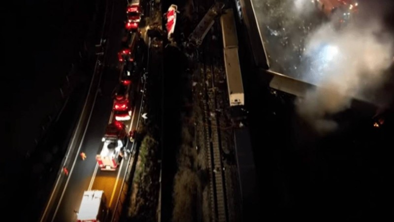 Грекияда екі пойыз соқтығысты: қаза тапқандар саны 30-дан асты