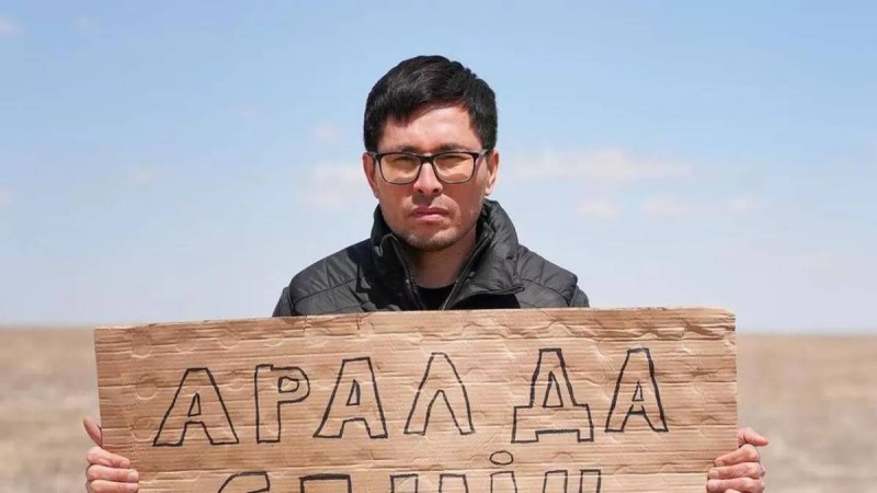 "Аралға жаңбыр жауғызды": Абу Дабиде тұратын қазақ жігіті әлемде теңдесі жоқ қондырғы ойлап тапқанын айтты