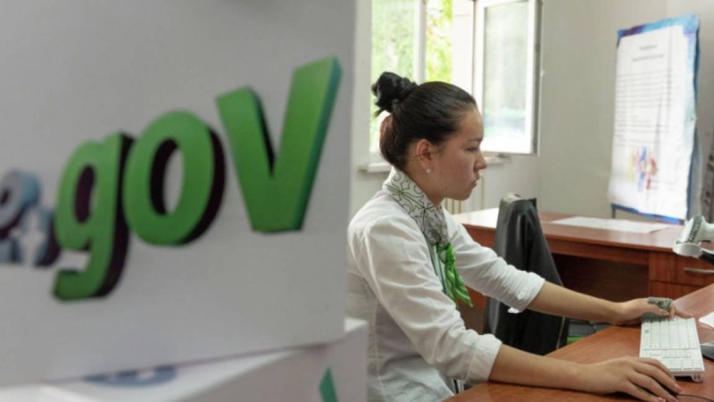 ХҚО қызметкерлері енді құжаттарды үйге жеткізіп береді