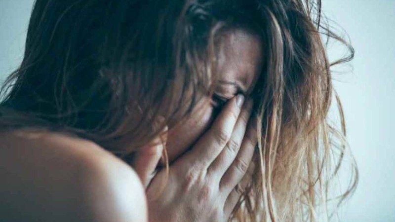 Алматы облысында қызымен серуендеп жүрген әйелді ұрлап әкетіп, ұрып-соғып кетті - Қазақстан жаңалықтары