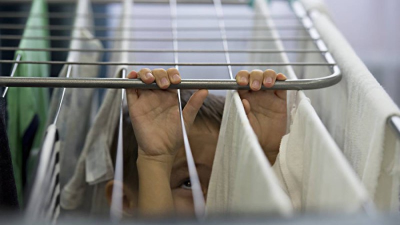 Баланы байлап, аузын жауып тастады: полиция оқиғаның мән-жайын түсіндірді