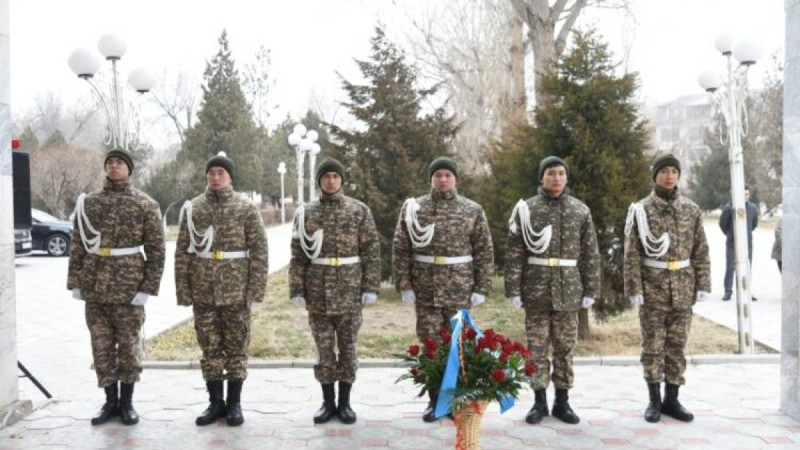 Мемориалдық тақта – есте тұрар ескерткіш