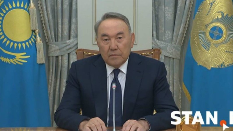 Назарбаев қайтыс болған әртістің отбасына көңіл айтты