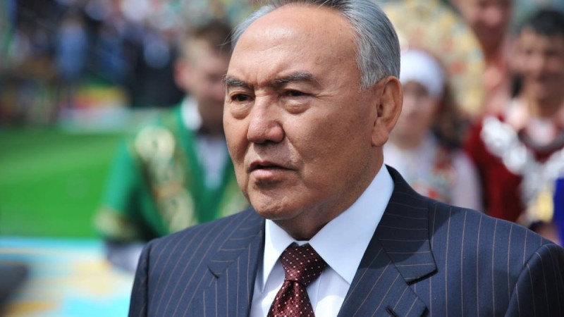 Германия депутаты Назарбаевтың элиталық сарайларын тәркілеуге шақырды