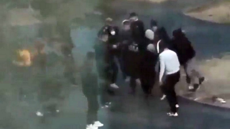 Ақтауда жасөспірімдер арасындағы жаппай төбелес кезінде оқ атылды