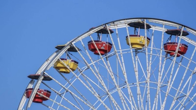 “Әуелі қызын тұншықтырып, сосын өзі аттракционнан секіріп өлген”