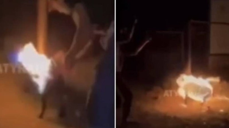 Атырауда итке бензин шашып, өртеп жіберген екі жас баланың бейнежазбасы жаға ұстатты