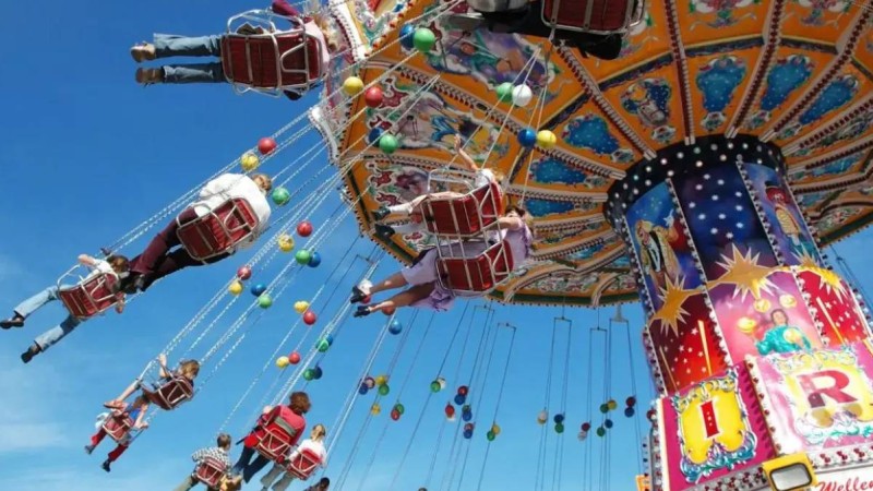 Ақтауда аттракционда балалар жарақат алды