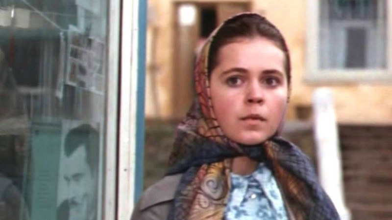 Екі апта жатып қалған, иістенген: Танымал орыс актрисасы қайтыс болды