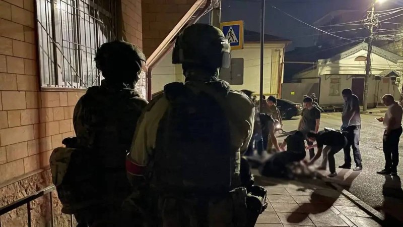 Дағыстанда белгісіз біреулер православ шіркеуі мен синагогаға шабуыл жасады