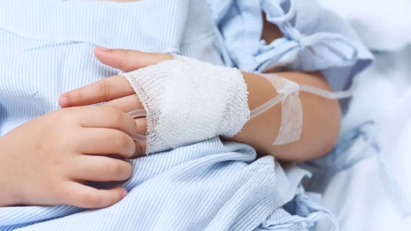 Бестеректегі жол апаты: зардап шеккен екі бала ауруханадан шығарылды