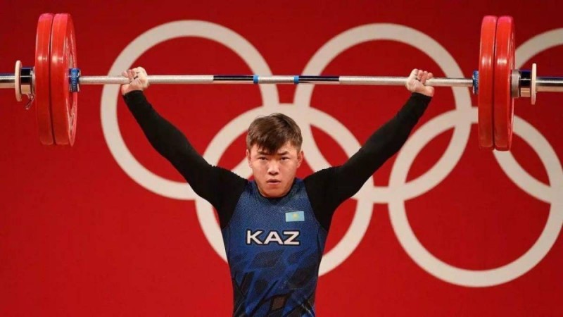 Ауыр атлет Игорь Сон допинг үшін 8 жылға спорттан шеттетілді